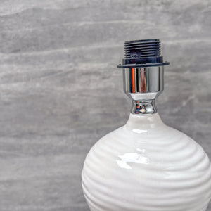 Glossy White Ripple Ceramic Table Lamp - Home Artisan