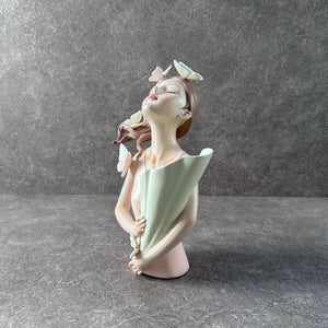 Beverly with a Bouquet Sculpture - Pink