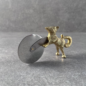 Oliver Brass Fox Pizza Cutter