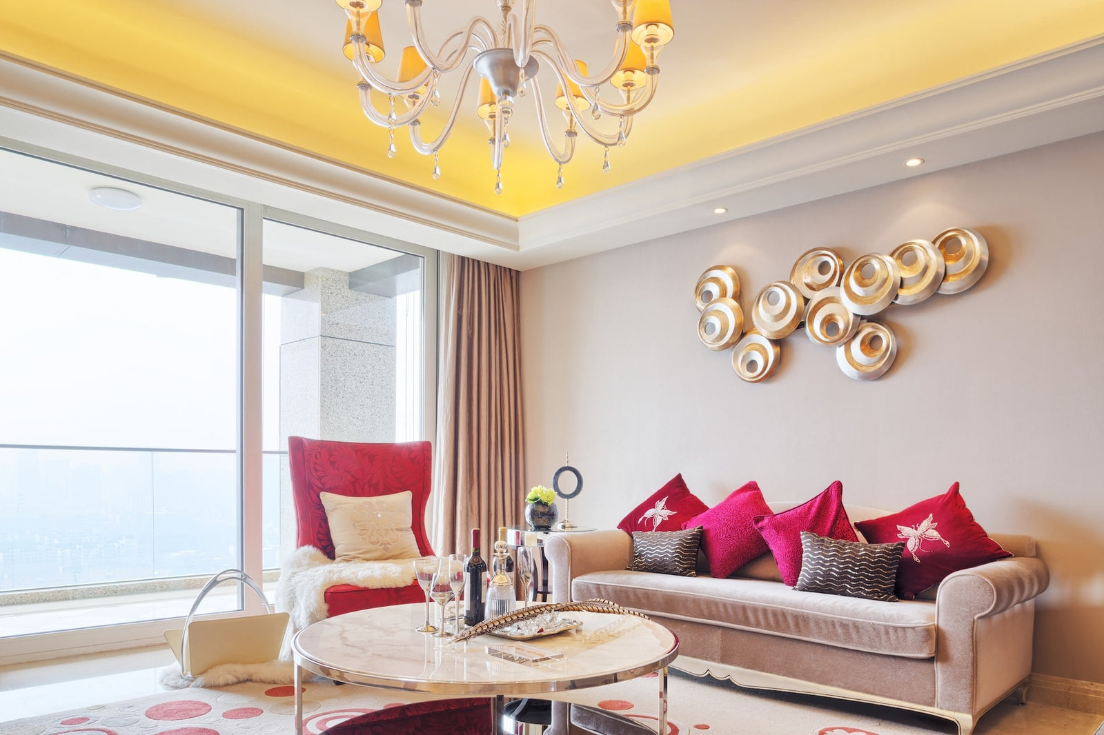 5 Elements to Add a Pop of Colour To Your Home This Summer