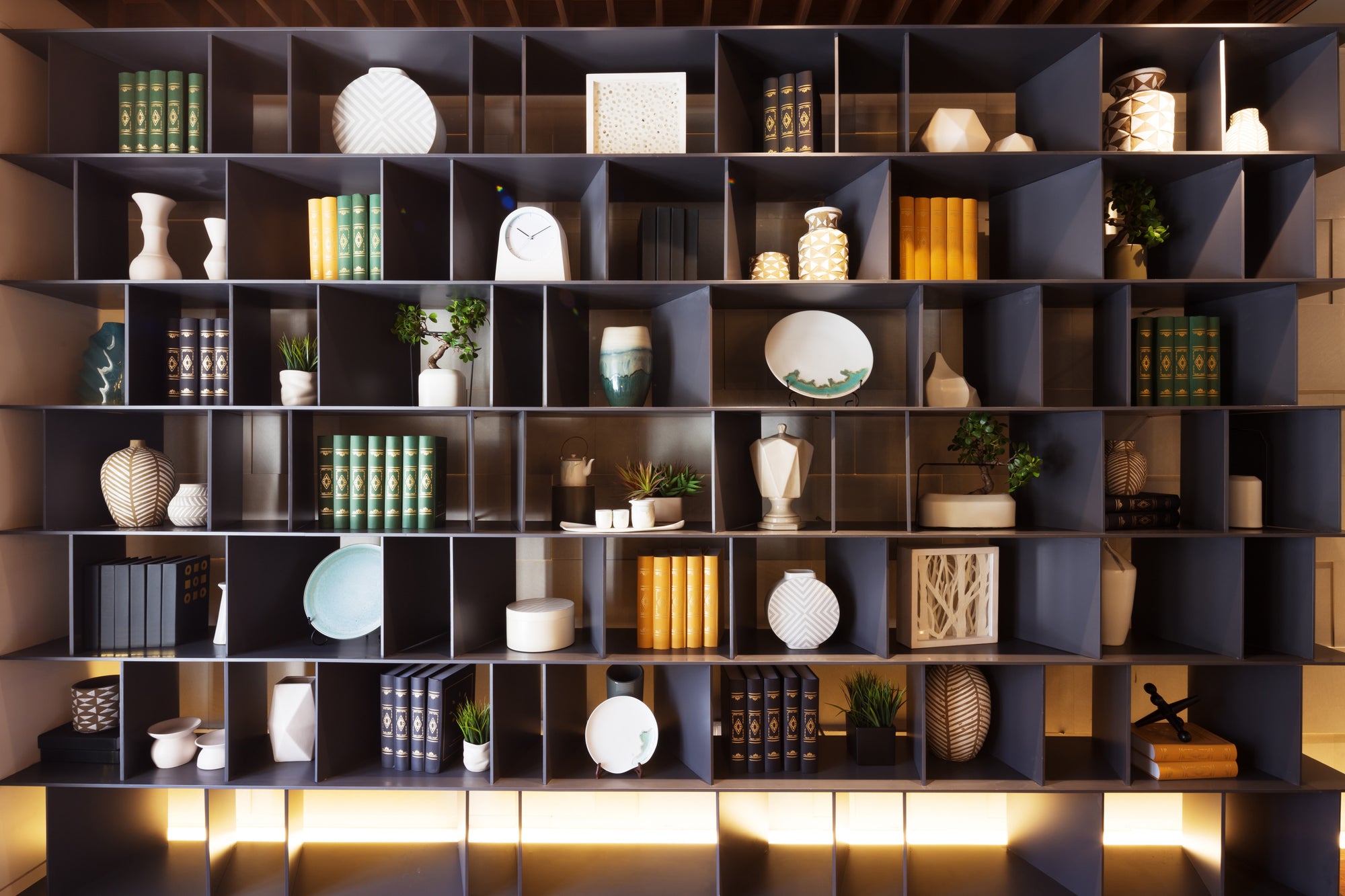 Create the Perfect Shelfie – Tips for Styling Shelves