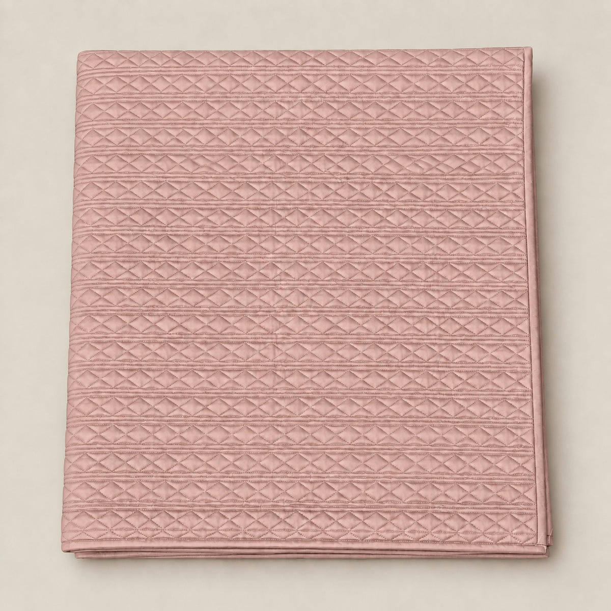 Rosalie Diamond Quilted Cotton Sateen Bed Cover Set with Pillow Cases (Dustry Pink)