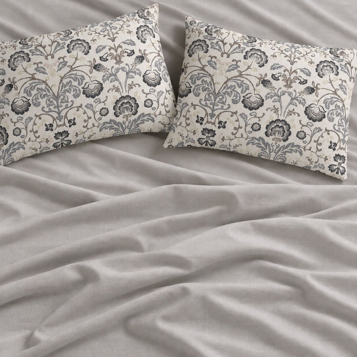Dahlia Grey Ornamental Floral 6-Piece King Size Comforter Bedding Set - Home Artisan