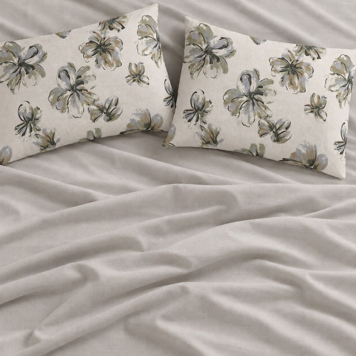 Magnolia Sage Green Floral 6-Piece King Size Comforter Bedding Set - Home Artisan