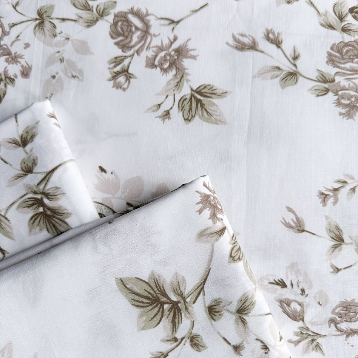 Cottage Rose Coffee Brown 200TC Cotton Percale Bed Sheet - Home Artisan