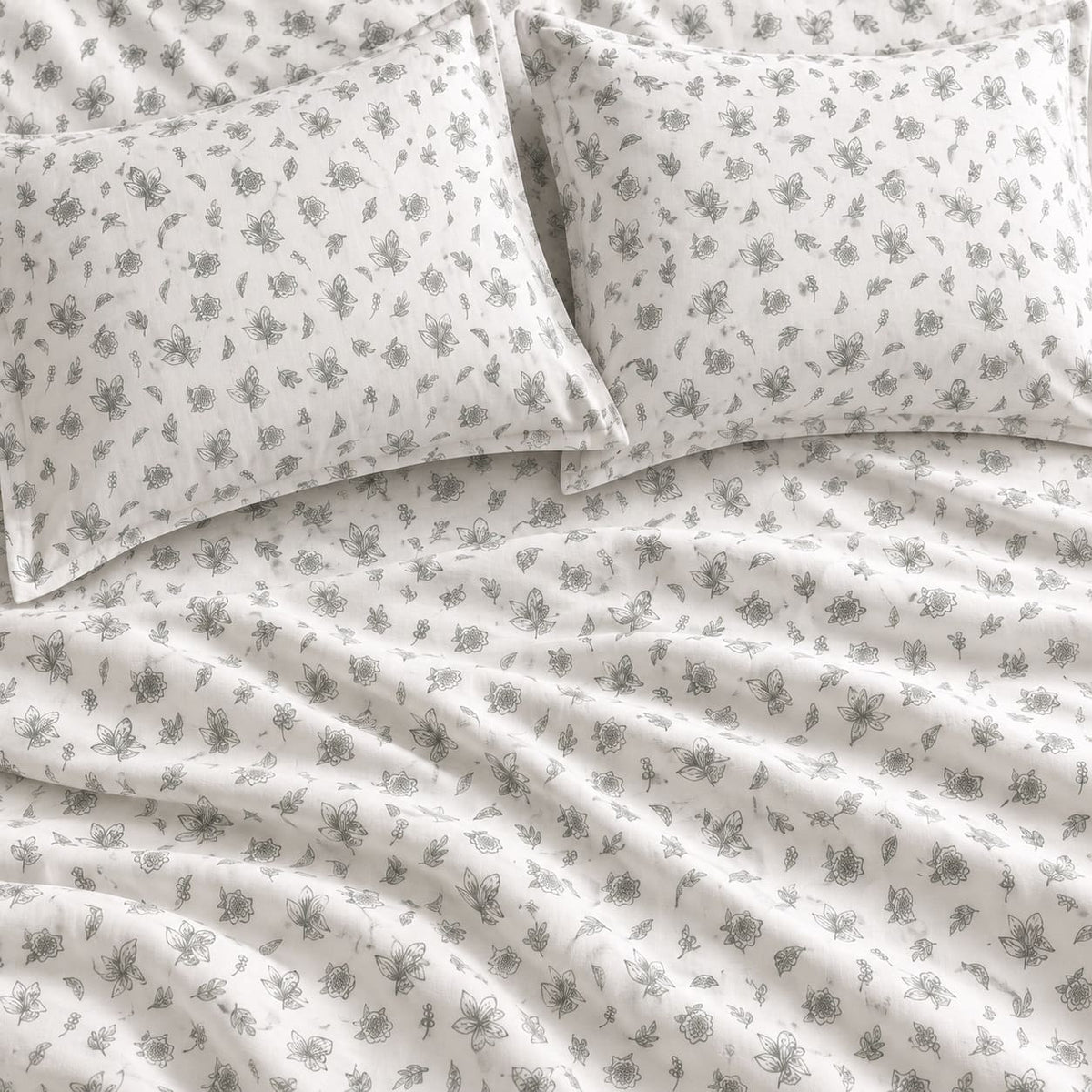 Primrose Sage Petite Floral Bed Sheet - Home Artisan