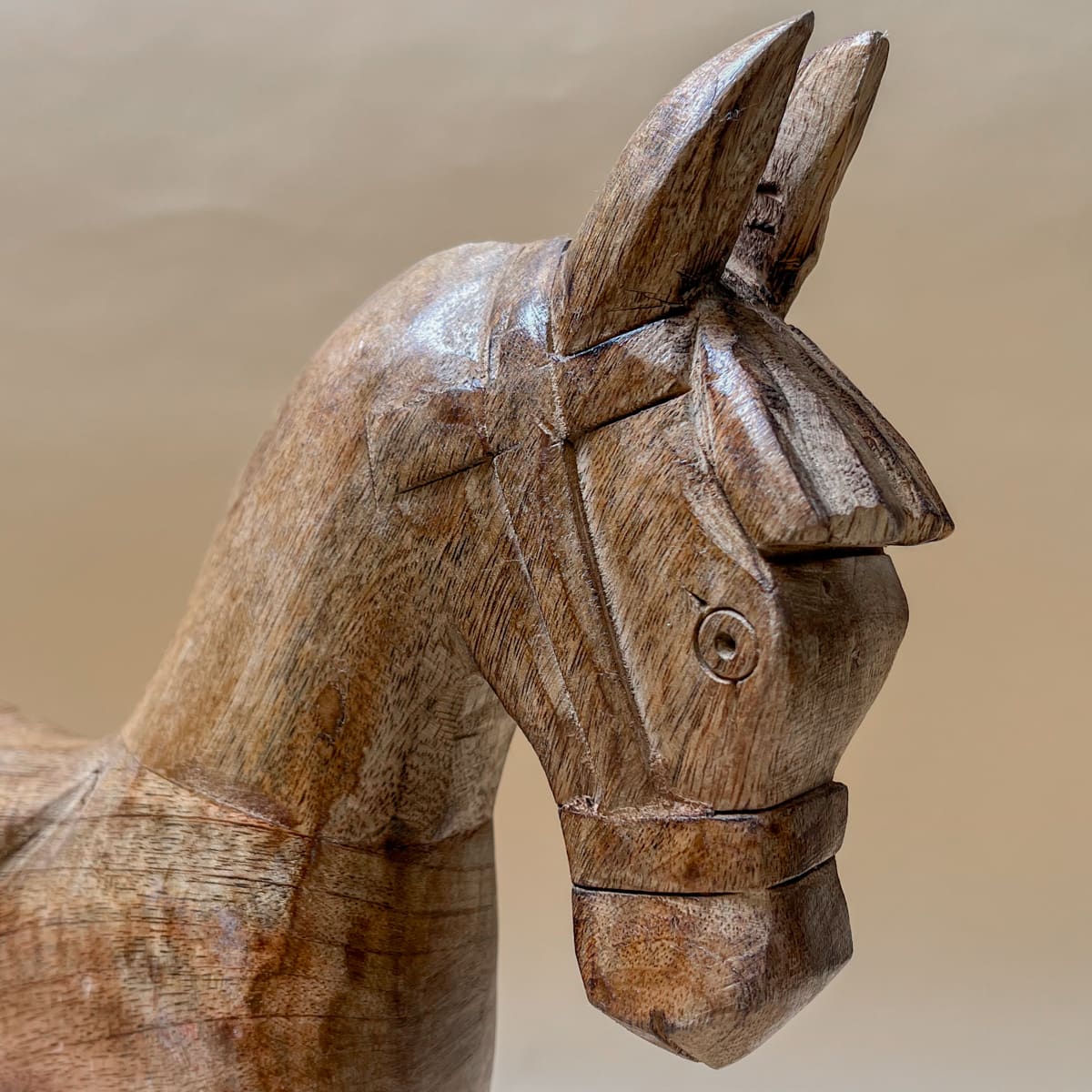 Leopold Wooden Horse Sculpture (Large) - Home Artisan