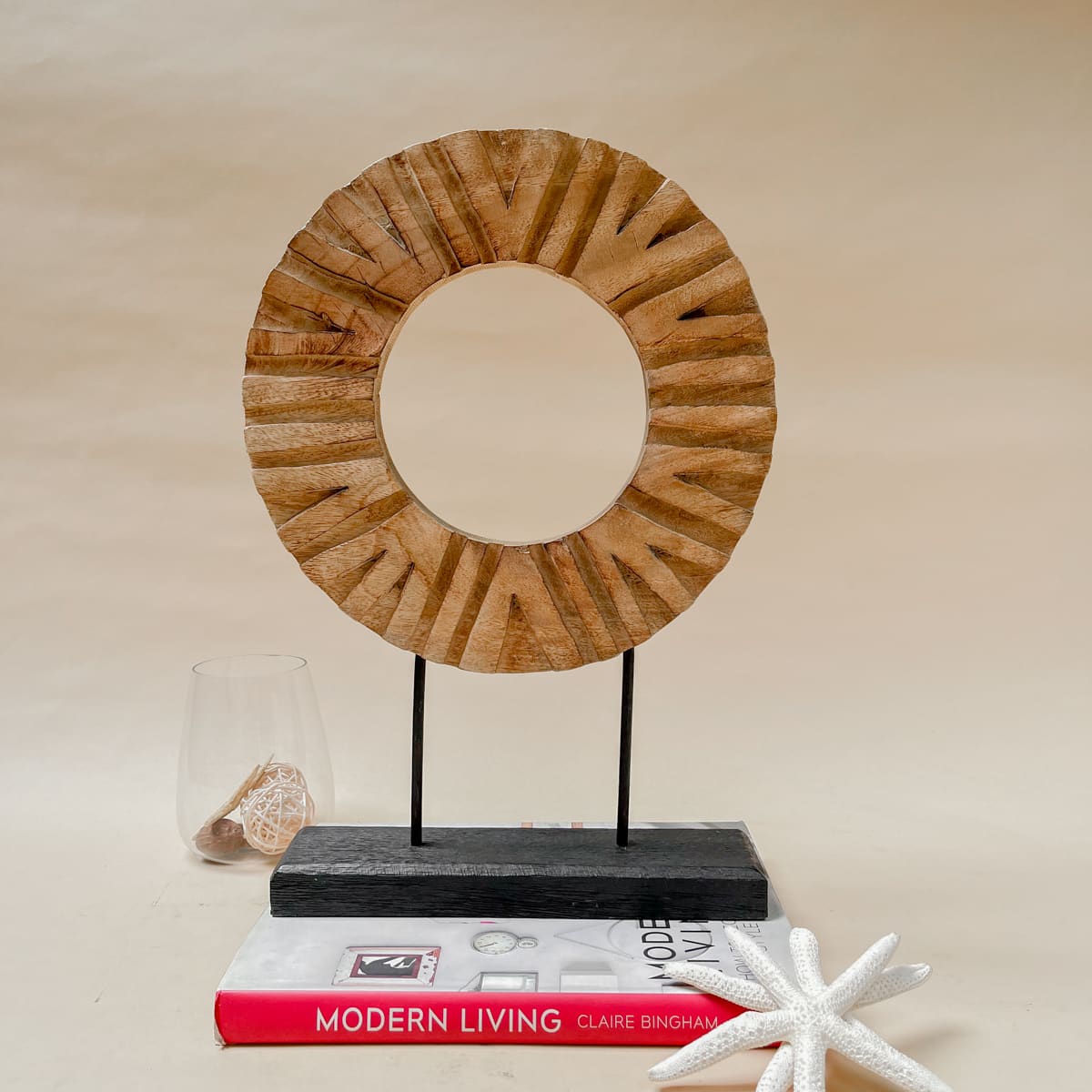Fendor Wooden Medallion Sculpture - Home Artisan