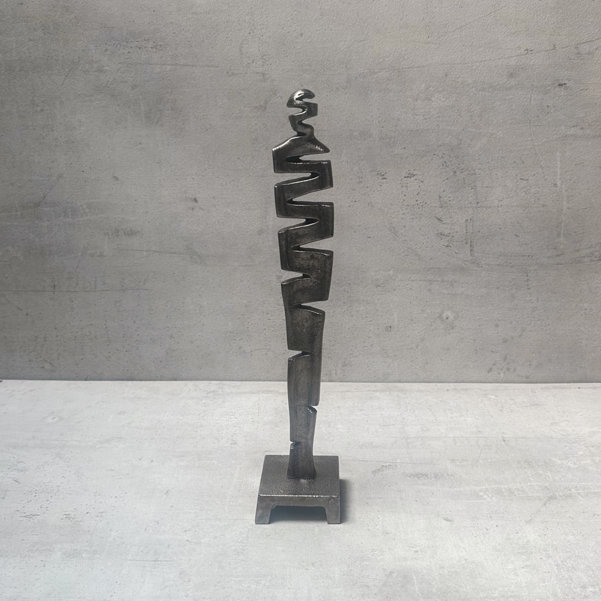 Unravel Cast Aluminium Sculpture - Home Artisan