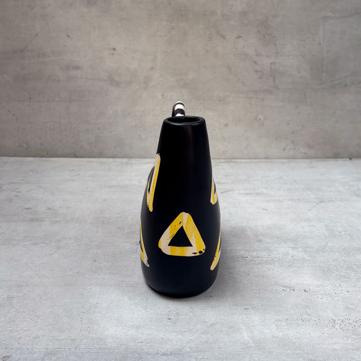 Camden Monochrome Pourer Ceramic Decor Object - Home Artisan