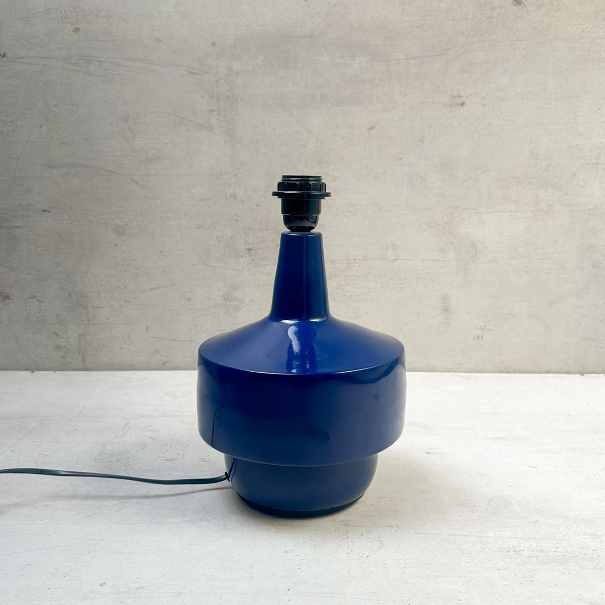 Fenton Metal Table Lamp - Home Artisan