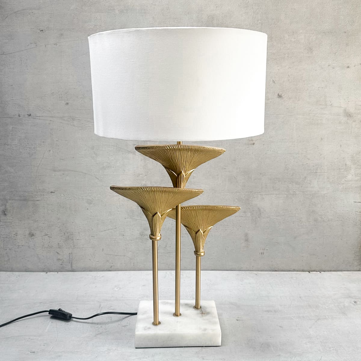 Aria Metal Table Lamp - Home Artisan