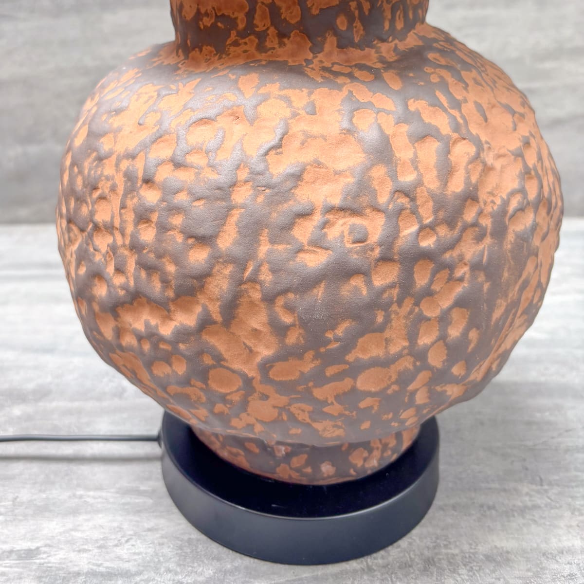 Rust Textured Gourd Ceramic Table Lamp - Home Artisan
