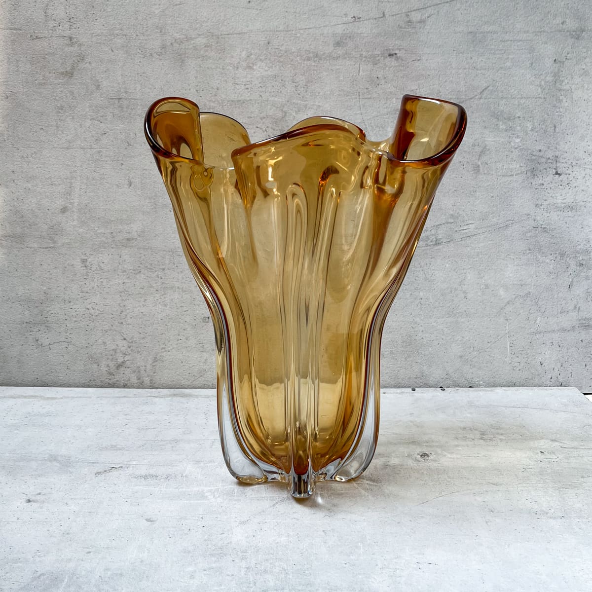 Cadyn Amber Opulent Glass Vase (Large) - Home Artisan