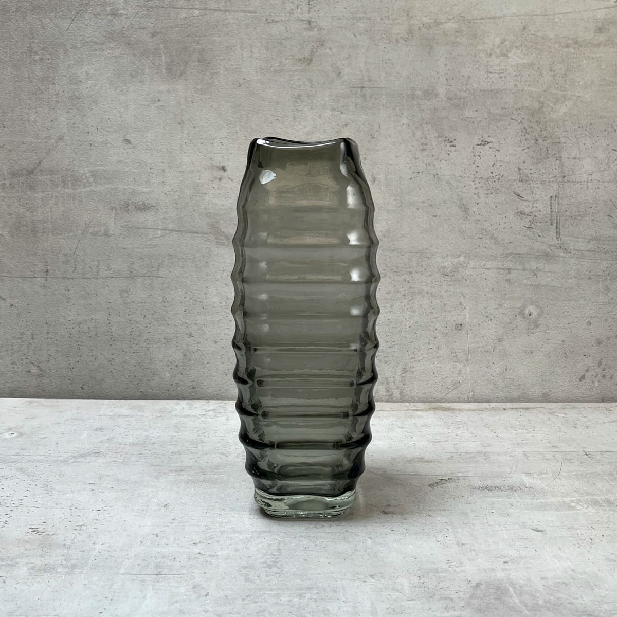 Hudson Smoky Glass Vase (Small) - Home Artisan