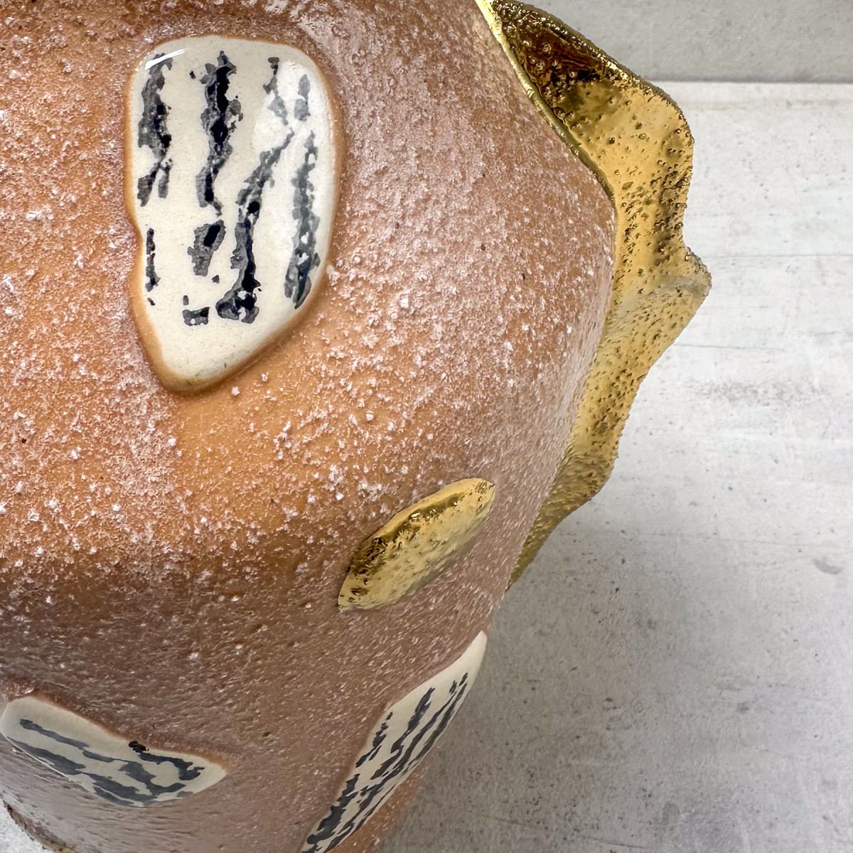 Desert Bloom Ceramic Vase - Home Artisan