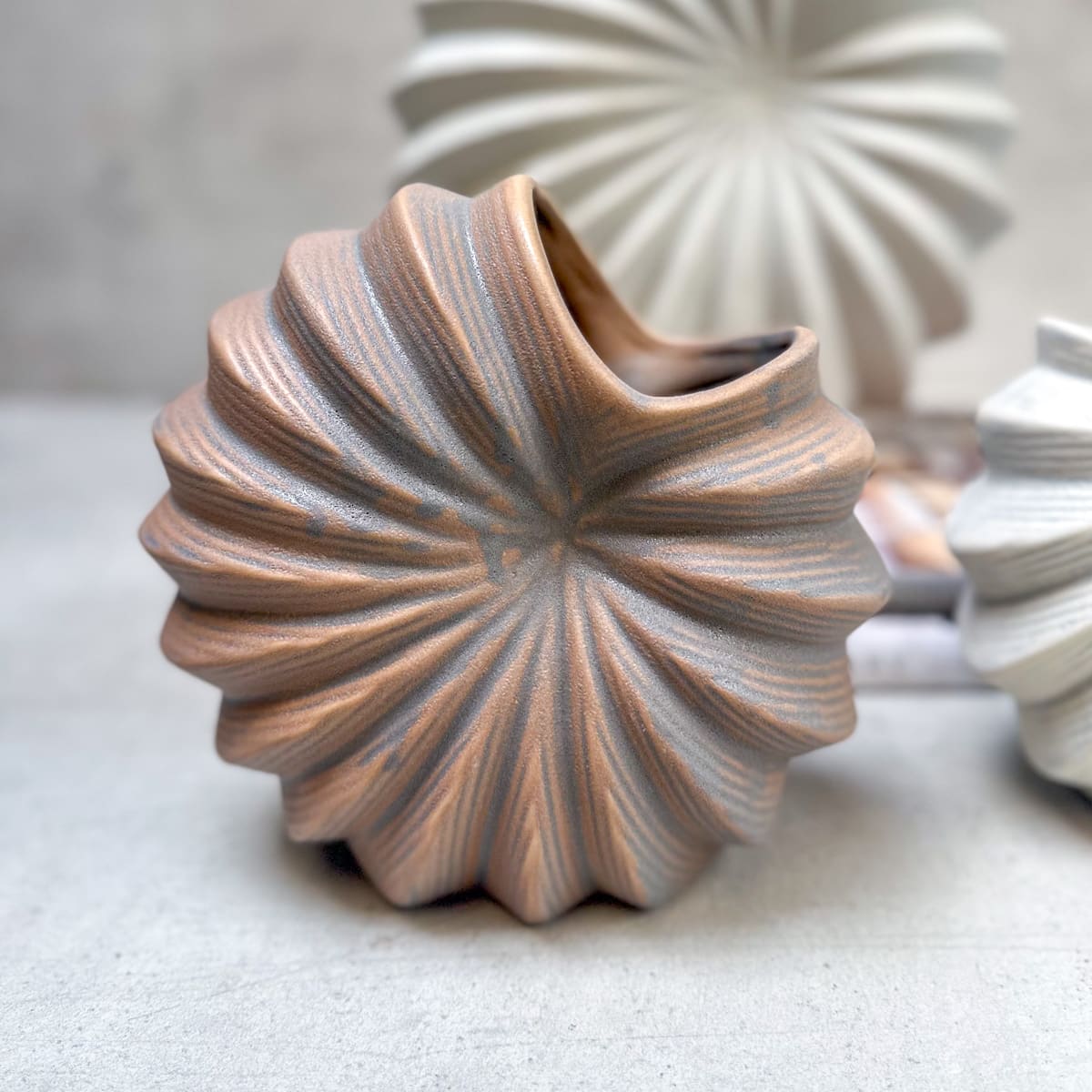 Aegir Shell Brown Ceramic Vase - Home Artisan