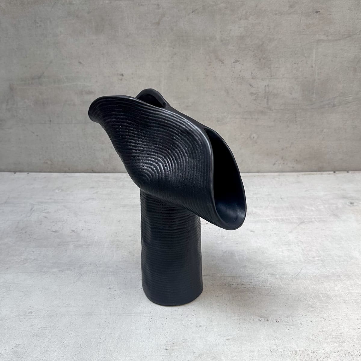 Myco Black Ceramic Vase (Large) - Home Artisan