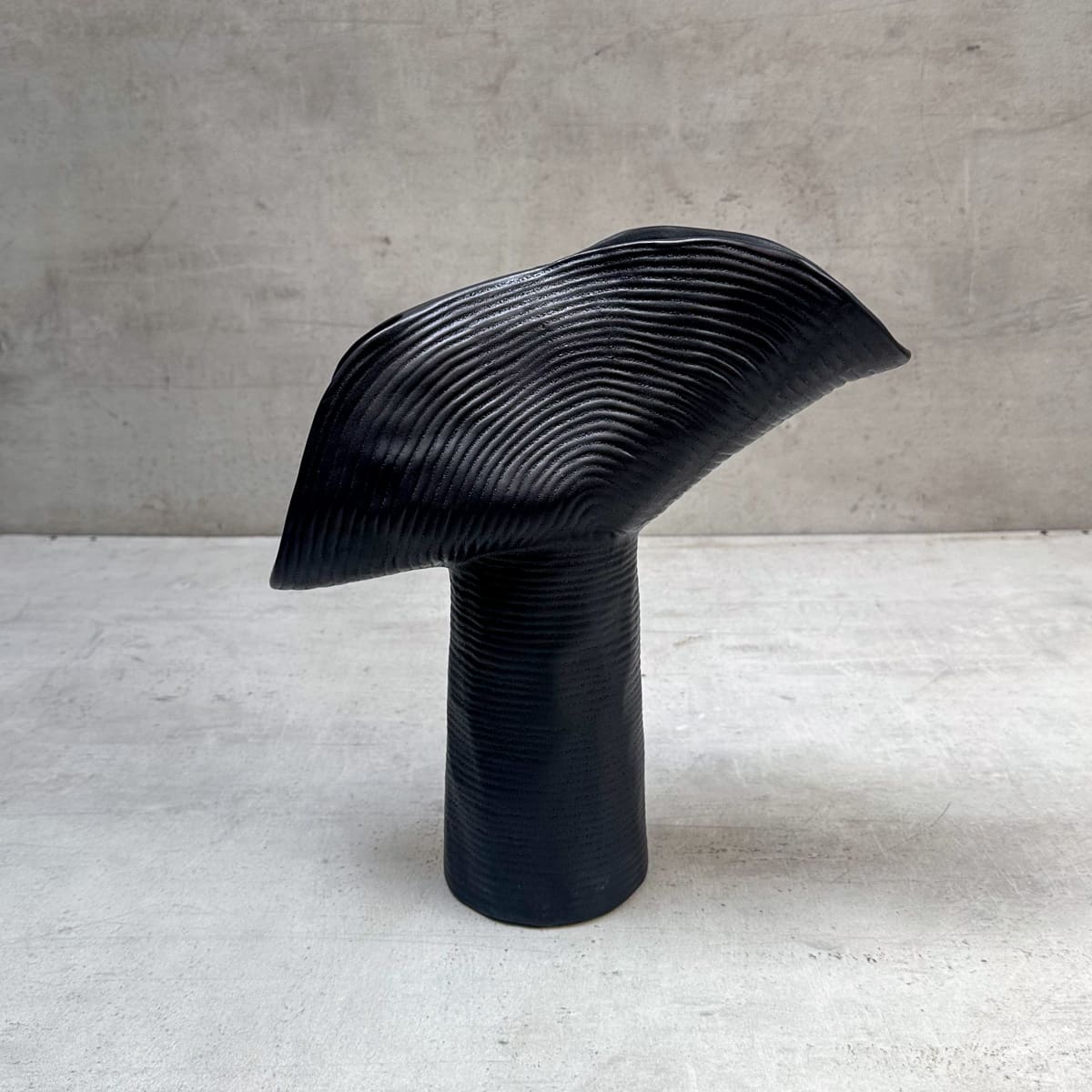 Myco Black Ceramic Vase (Large) - Home Artisan