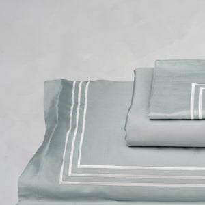 3 Stripes Frosty Green Cotton Sateen Bed Sheet by Veda Homes