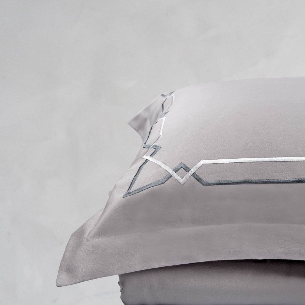 Mountain Trail Modern Grey Cotton Sateen Bed Sheet by Veda Homes