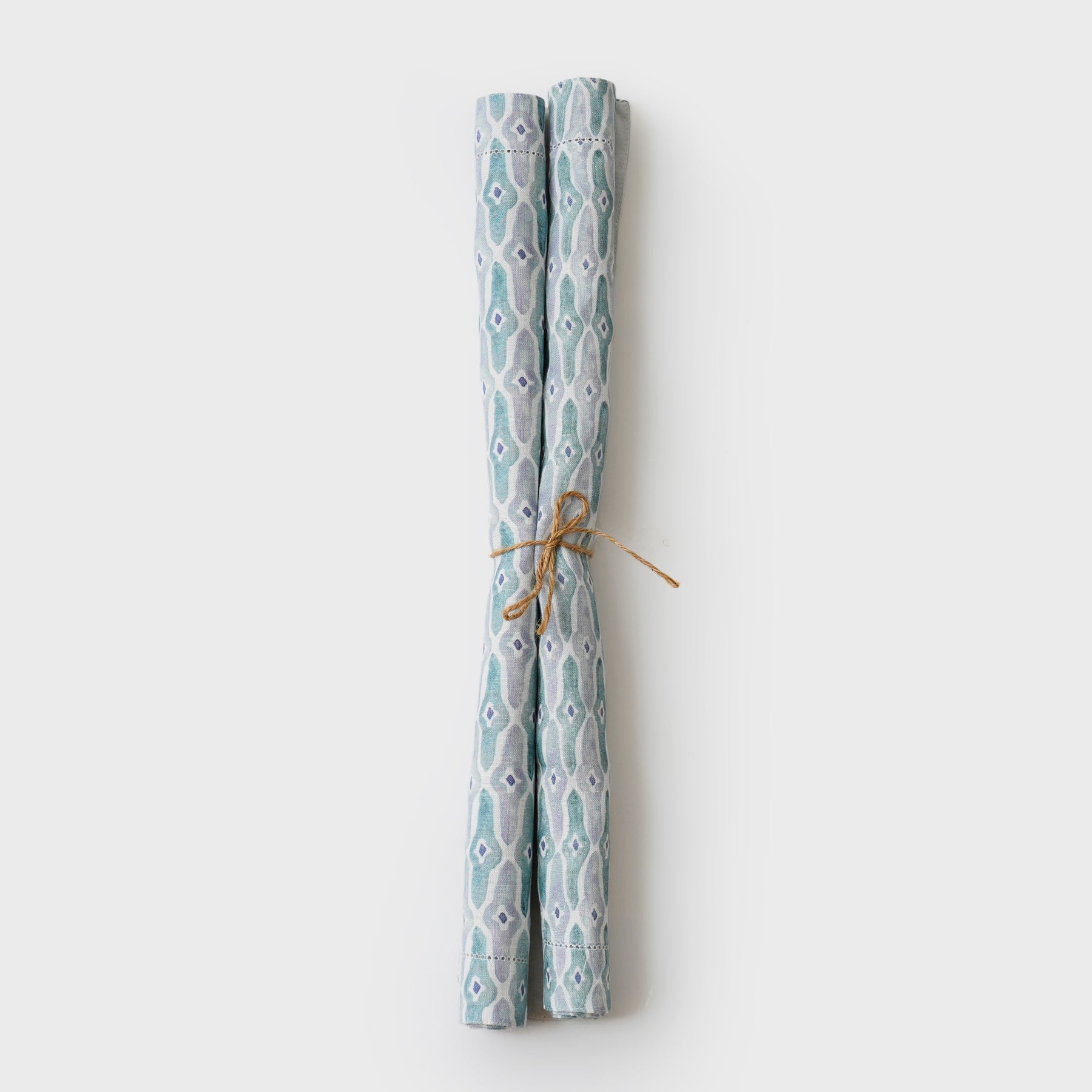 Mosaic Blue Table Mat (Set of 2) by Sanctuary Living - Home Artisan
