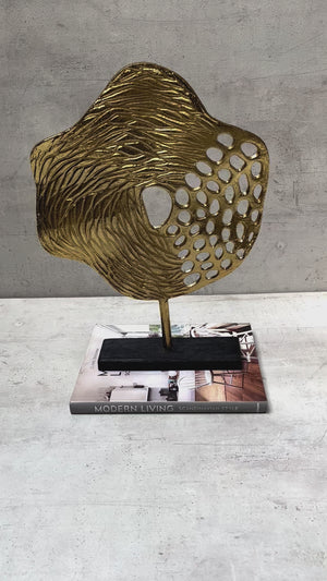 Ameline Modern Art Metal Sculpture