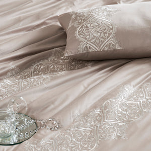Fiddle Embroidered Bedding Set (6 pcs) by Houmn