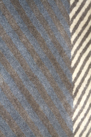 Grey Blocks Hand Tufted Carpet (7.25x5) By Qaaleen