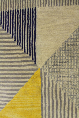 Trigonos Hand Tufted Carpet (6x9) By Qaaleen - Home Artisan