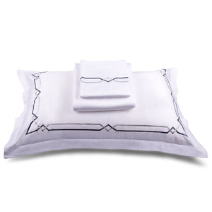 Mountain Trail White Cotton Sateen Bed Sheet by Veda Homes