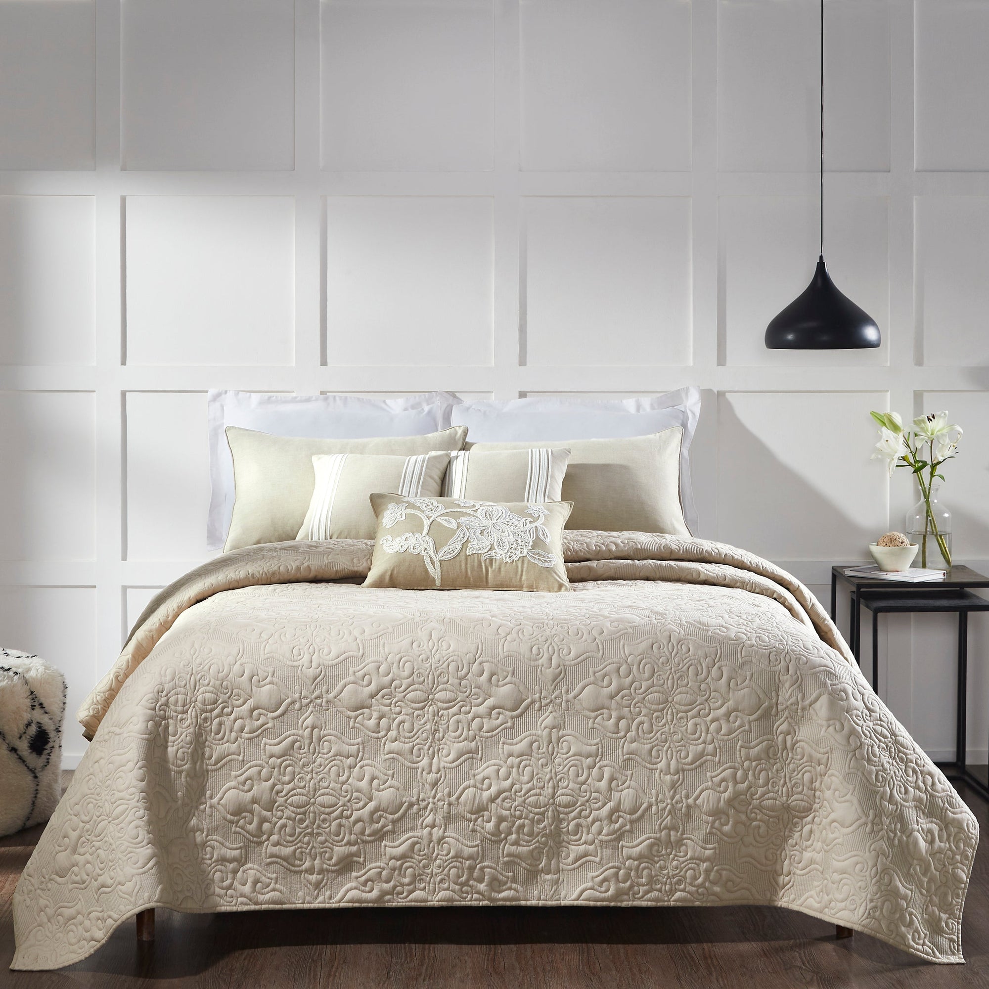 Grapevine Embroidered Bedding Set (6 pcs) - Home Artisan