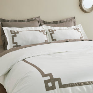 Orient Bedding Set (6 pcs) - Home Artisan