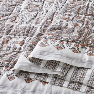Zahira Cotton Quilt by Houmn