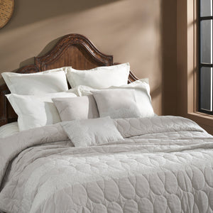 Carp Embroidered Bedding Set (4 pcs) by Houmn