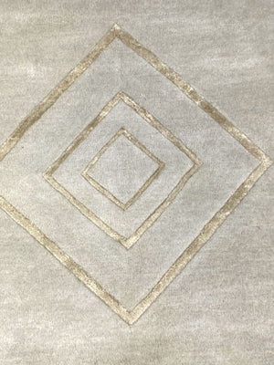 On The Edge Hand Tufted Carpet (6x7) By Qaaleen - Home Artisan