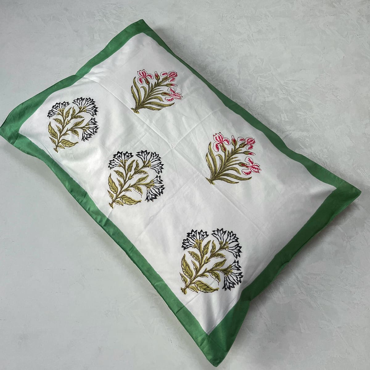 Nafisa Floral Meshwork Hand Block Print Bed Sheet - Home Artisan