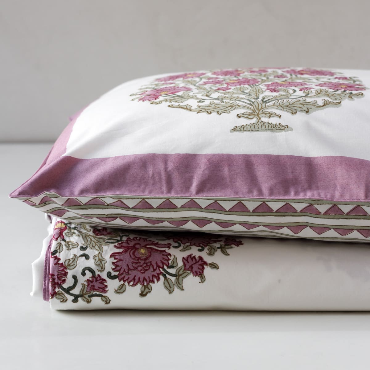 Irum Floral Pattern Hand Block Print Bed Sheet - Home Artisan