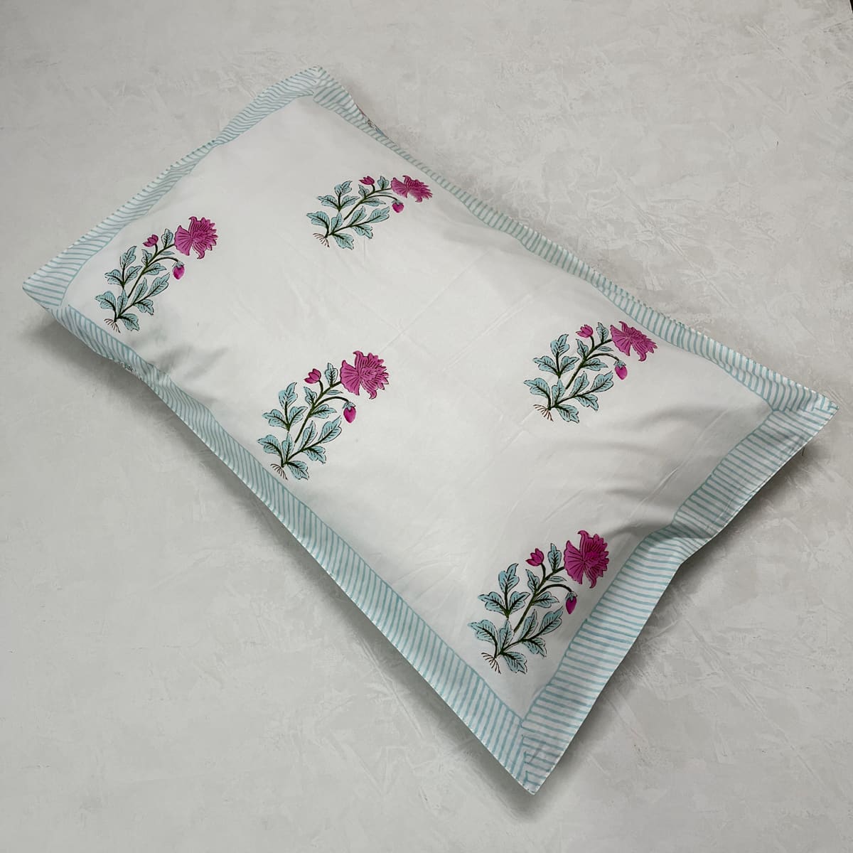Zaara Floral Pattern Hand Block Print Bed Sheet - Home Artisan