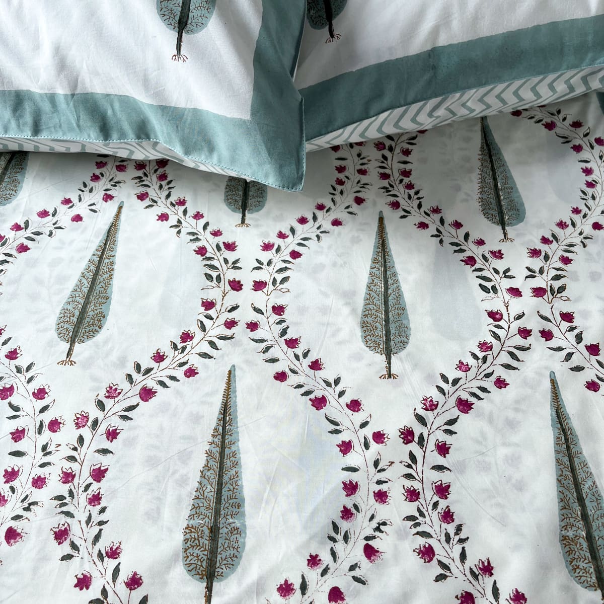 Malia Floral Meshwork Hand Block Print Bed Sheet - Home Artisan