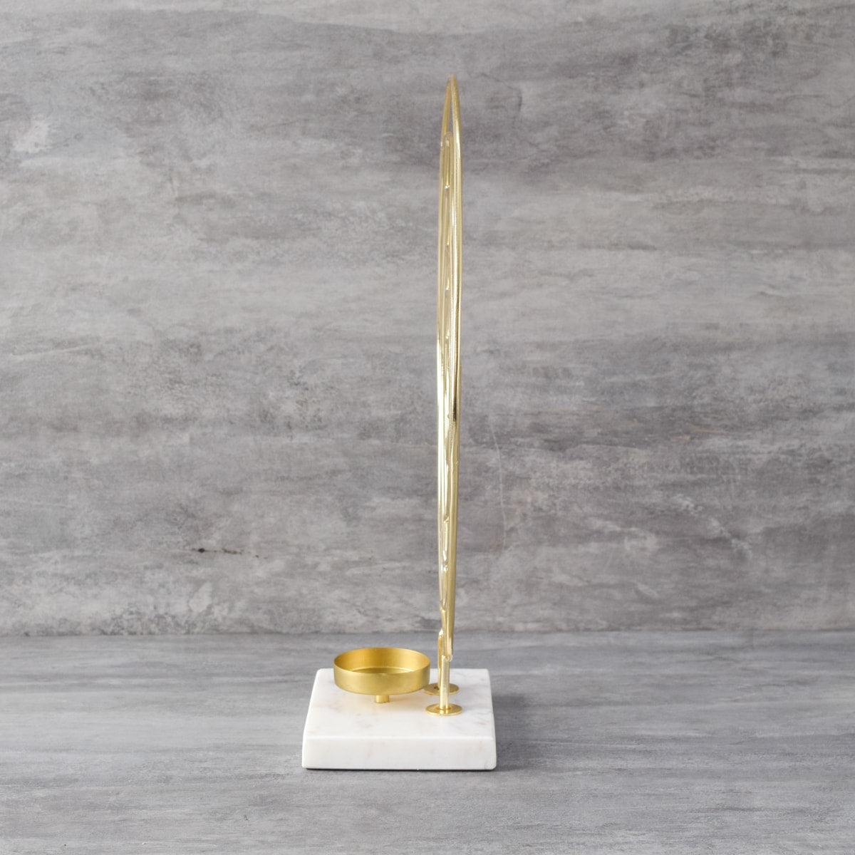 Coron Circular Shaped Candle Holder - Home Artisan