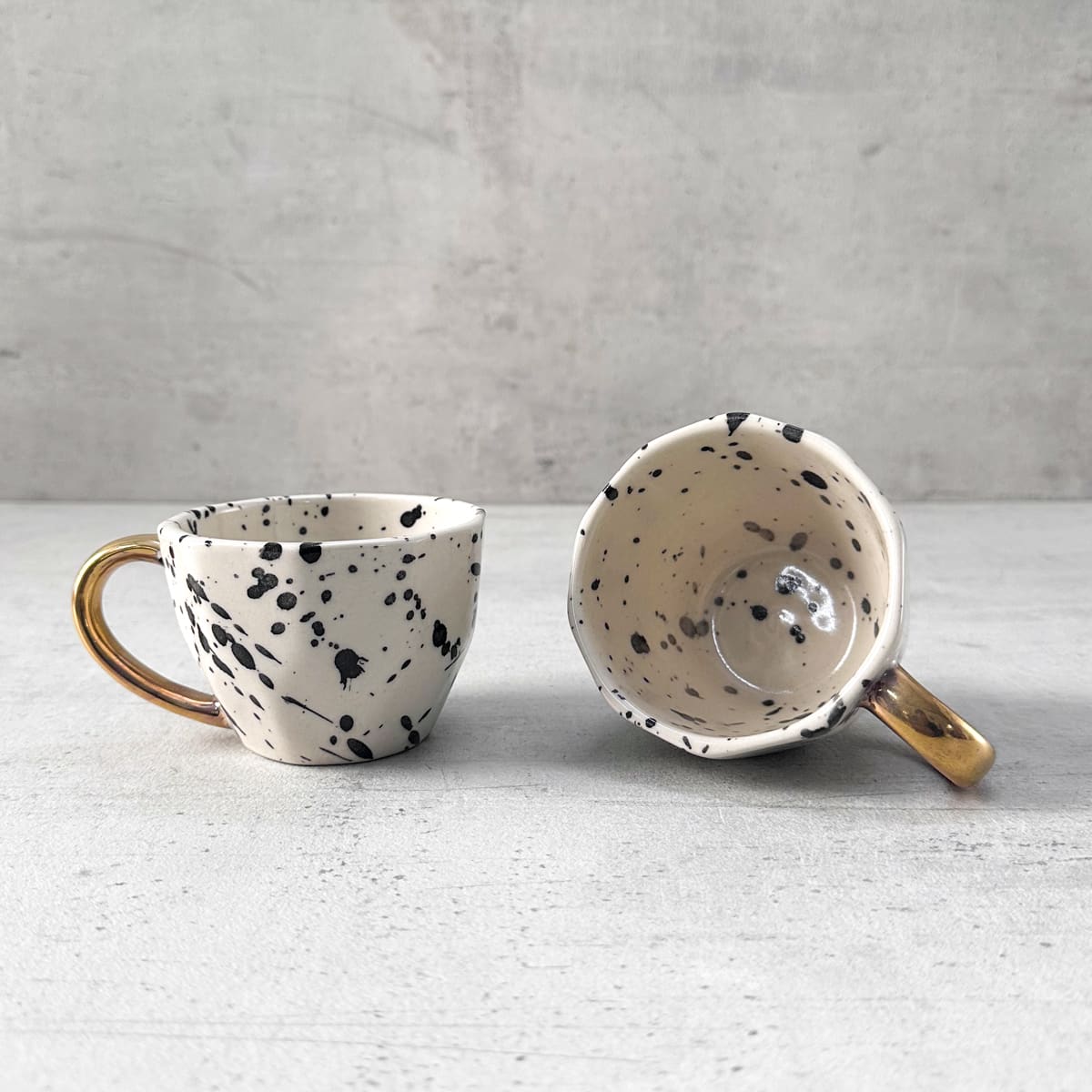 Dalmatian Ceramic Cup with Golden Handle