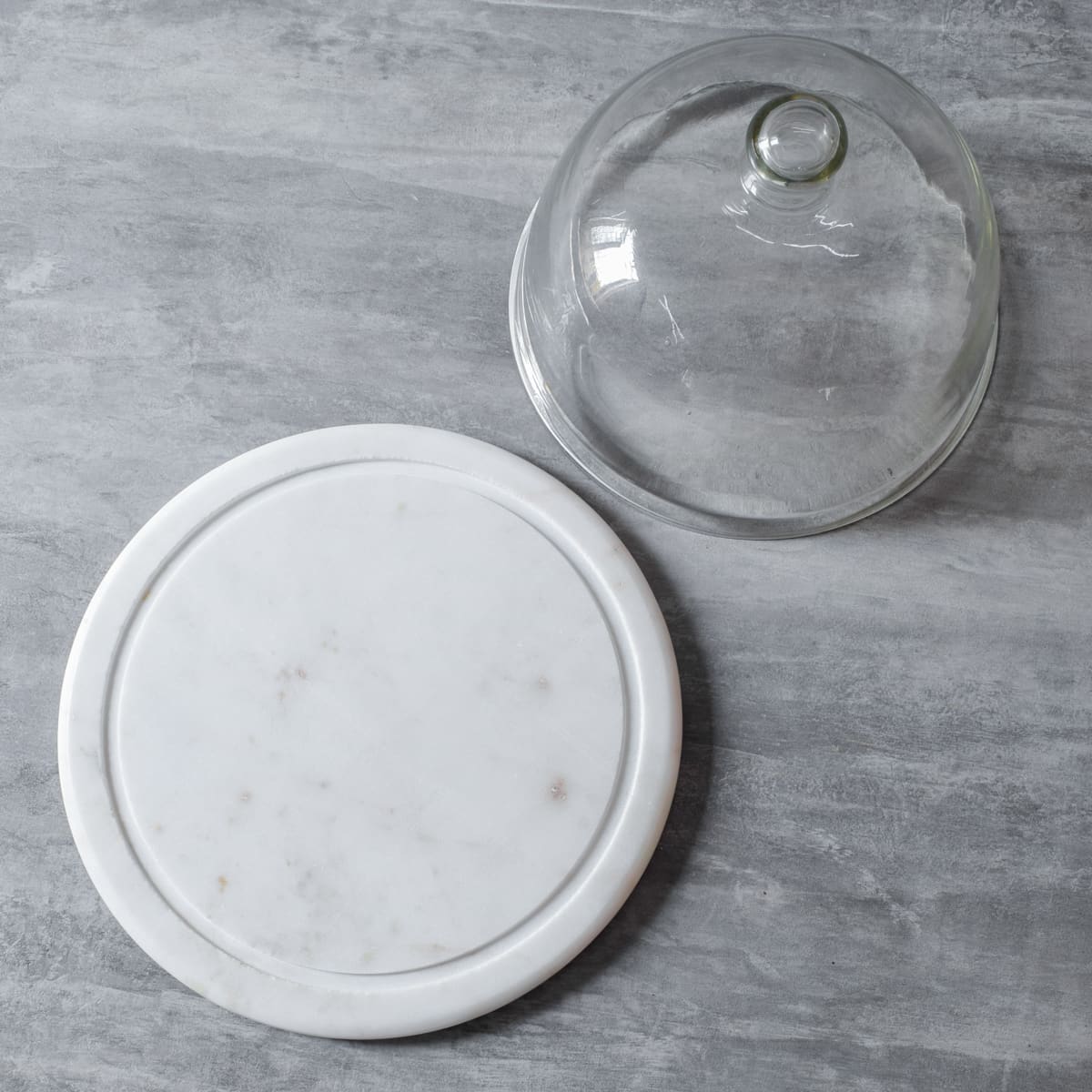 Flavio Marble and Glass Dome Server