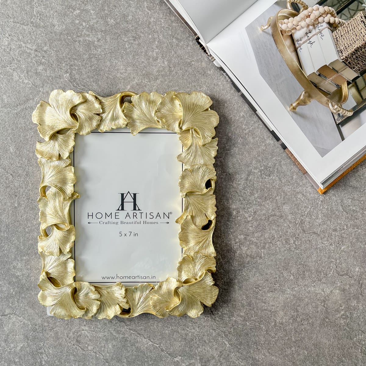 Isaia Golden Gingko Leaf Photo Frame (4x6)