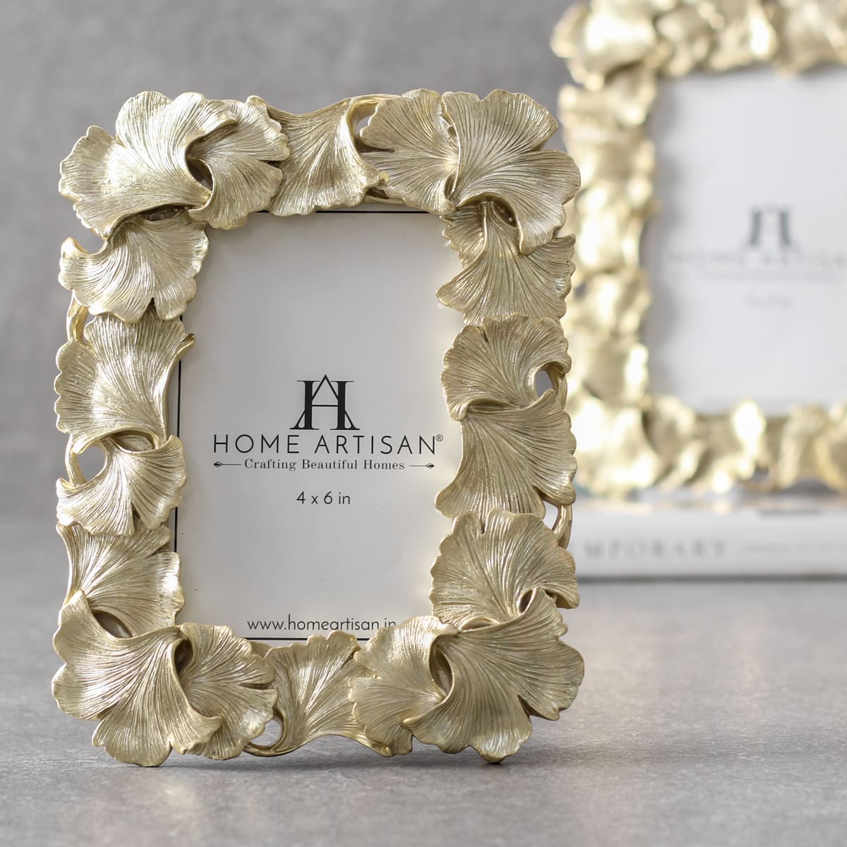 Isaia Golden Gingko Leaf Photo Frame (4x6)