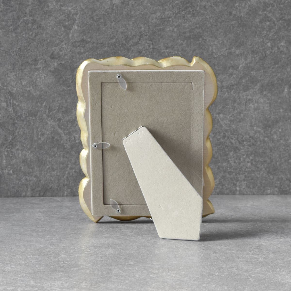 Livie Golden Leaf Photo Frame (4x6)