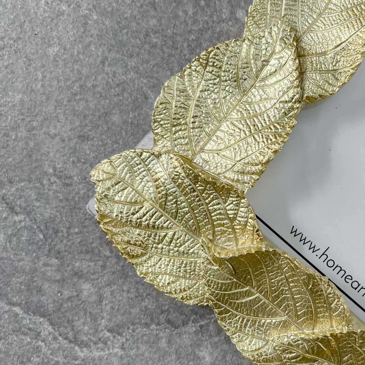 Livie Golden Leaf Photo Frame (4x6)