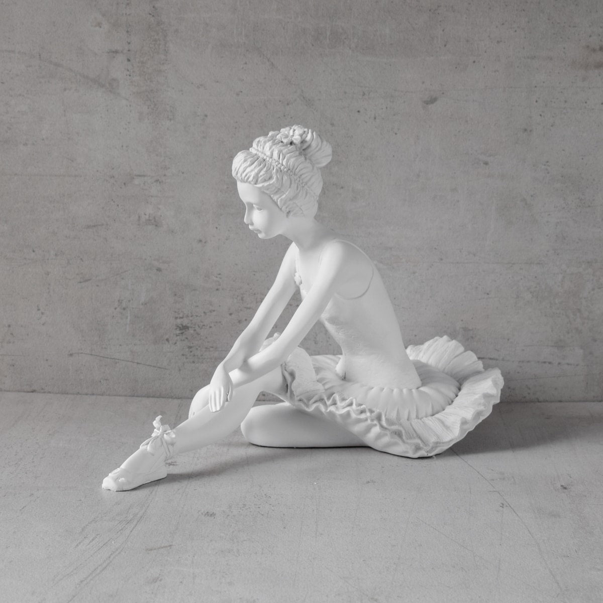 Misty Ballerina Sculpture - Home Artisan
