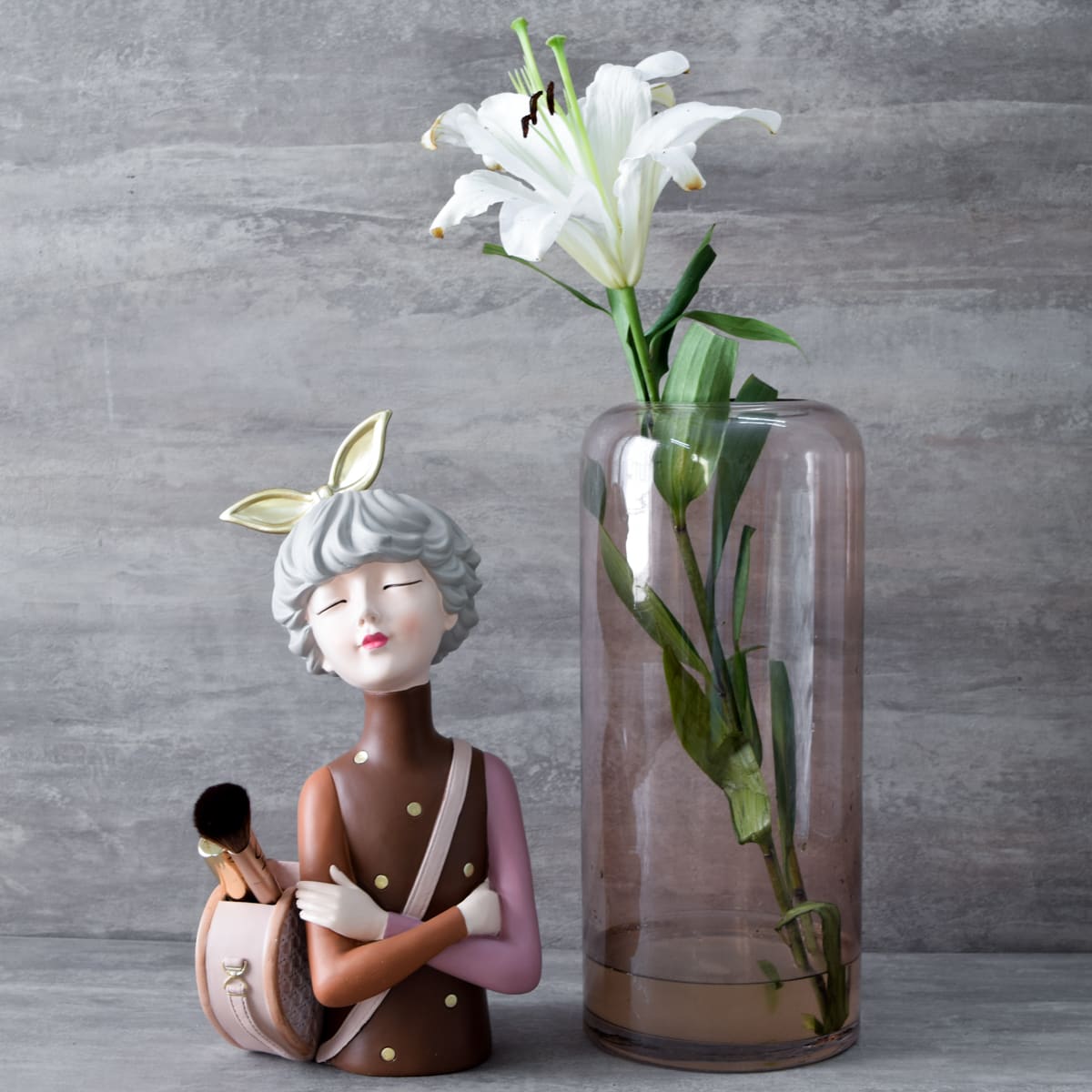 Harper with a Satchel