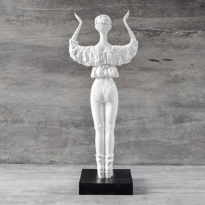 Ainsley Sculpture